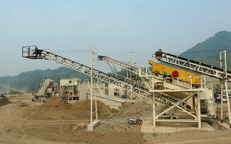 Ligne de production de concassage de minerai de cuivre congolais d'une capacité de 500 tonnes par heure